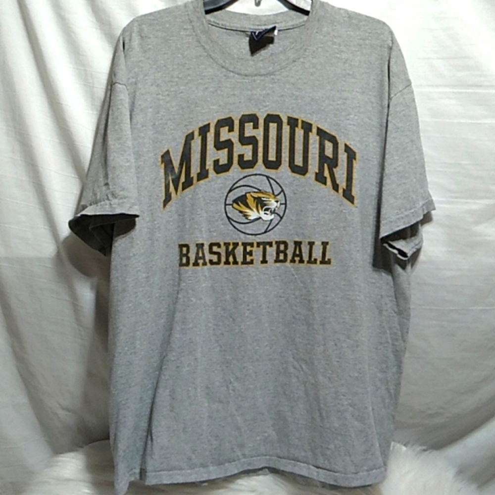 SALE! AS Sports Missouri Baskeball Vintage Tee Made In Mexico Sz.XL (XX-53)